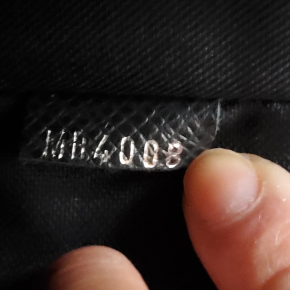 Louise Vuitton Crossbody - Picture 6 of 7